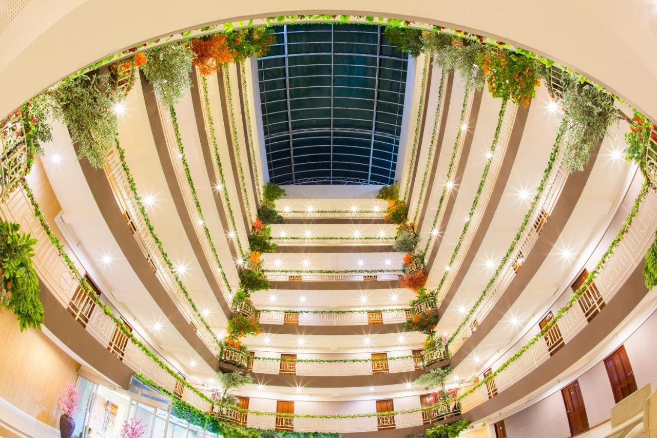 Hotel Three Seasons Bangkok Exterior foto